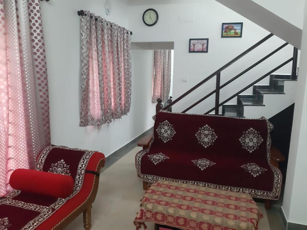 Barefootbay - Villa With Private Beach Access Madras Buitenkant foto