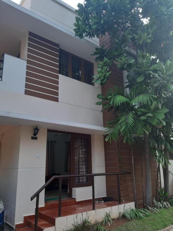 Barefootbay - Villa With Private Beach Access Madras Buitenkant foto